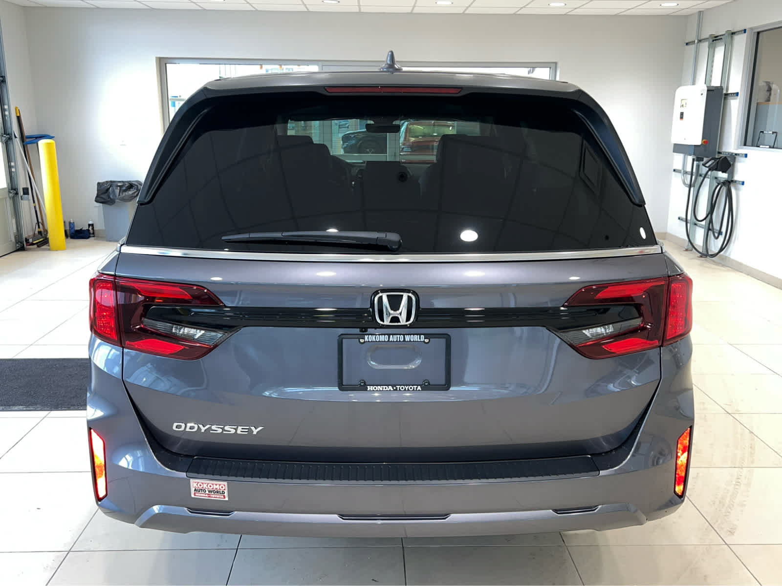 New 2026 Honda Odyssey EX-L image 6