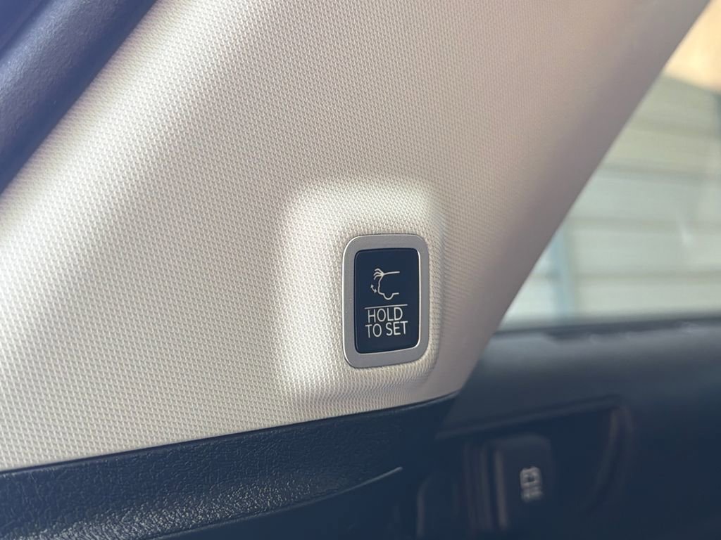 Used 2024 Jeep Grand Cherokee Limited 4xe w/ Luxury Tech Group II image 36