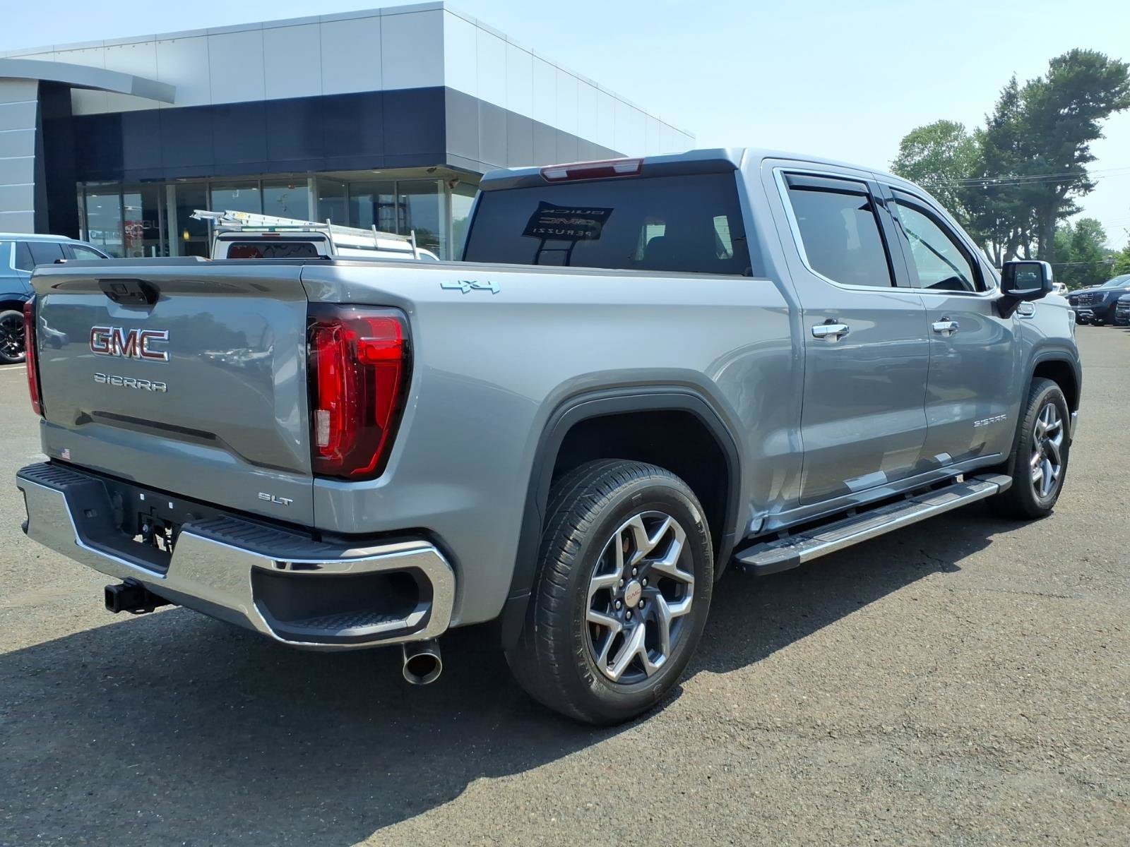 Certified 2023 GMC Sierra 1500 SLT w/ SLT Premium Package AWD/4WD image 3