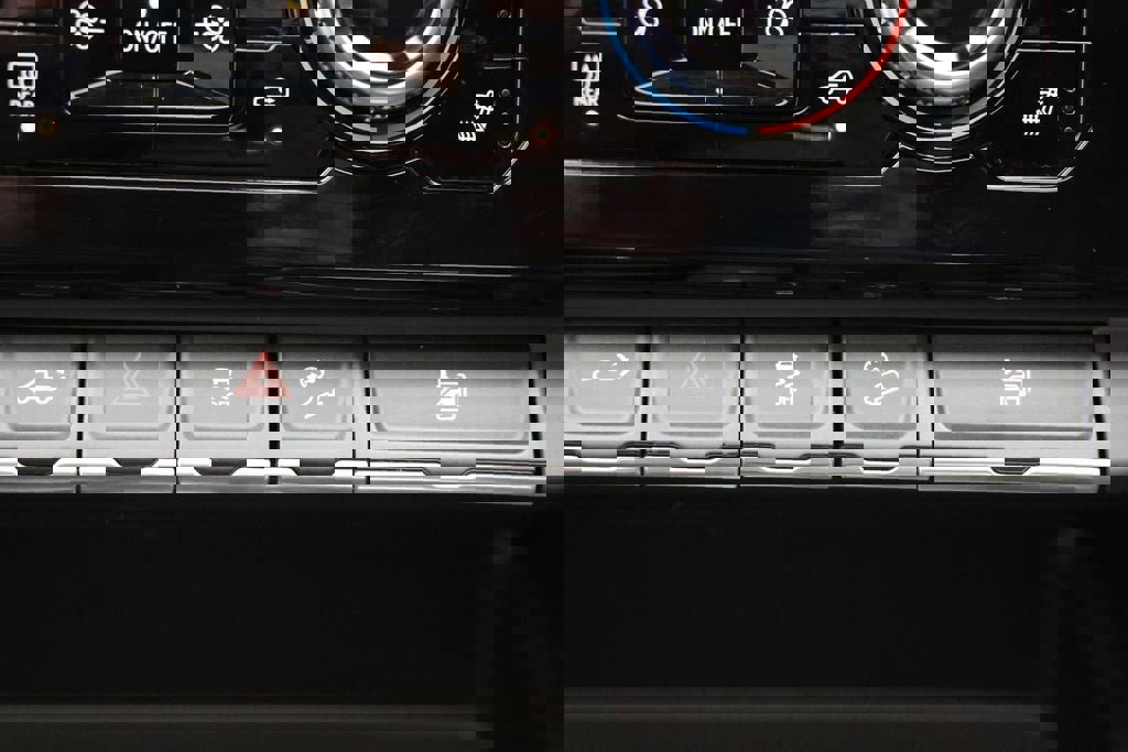 Used 2022 GMC Sierra 1500 Denali w/ Denali Reserve Package image 32