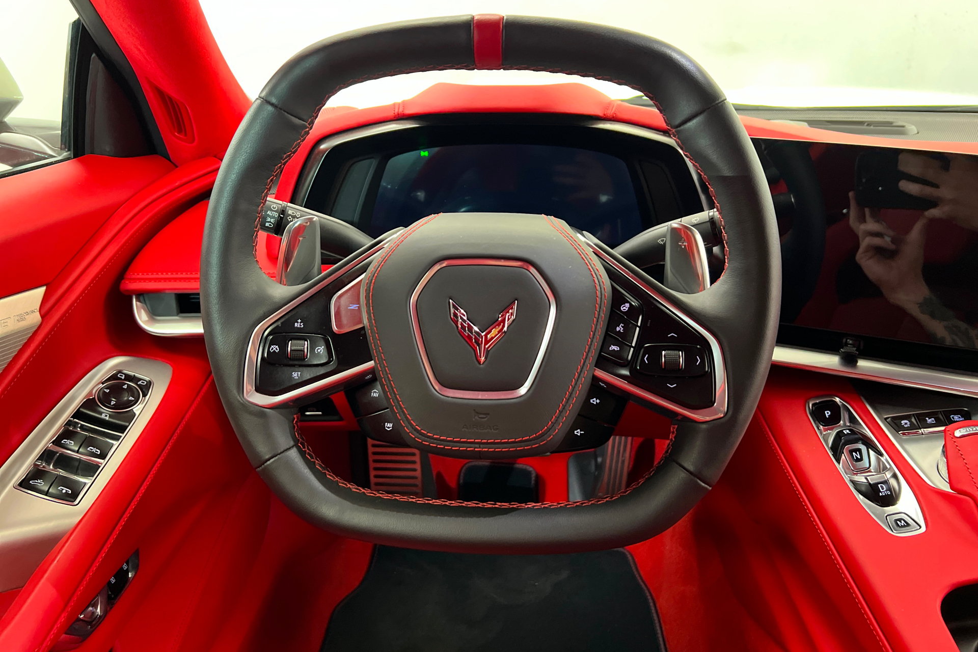 Used 2023 Chevrolet Corvette Stingray Premium Conv w/ Z51 Performance Package RWD image 10
