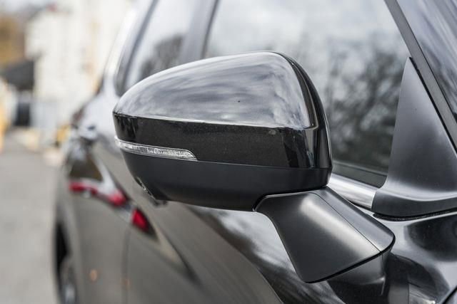 New 2025 Mitsubishi Outlander SE image 15