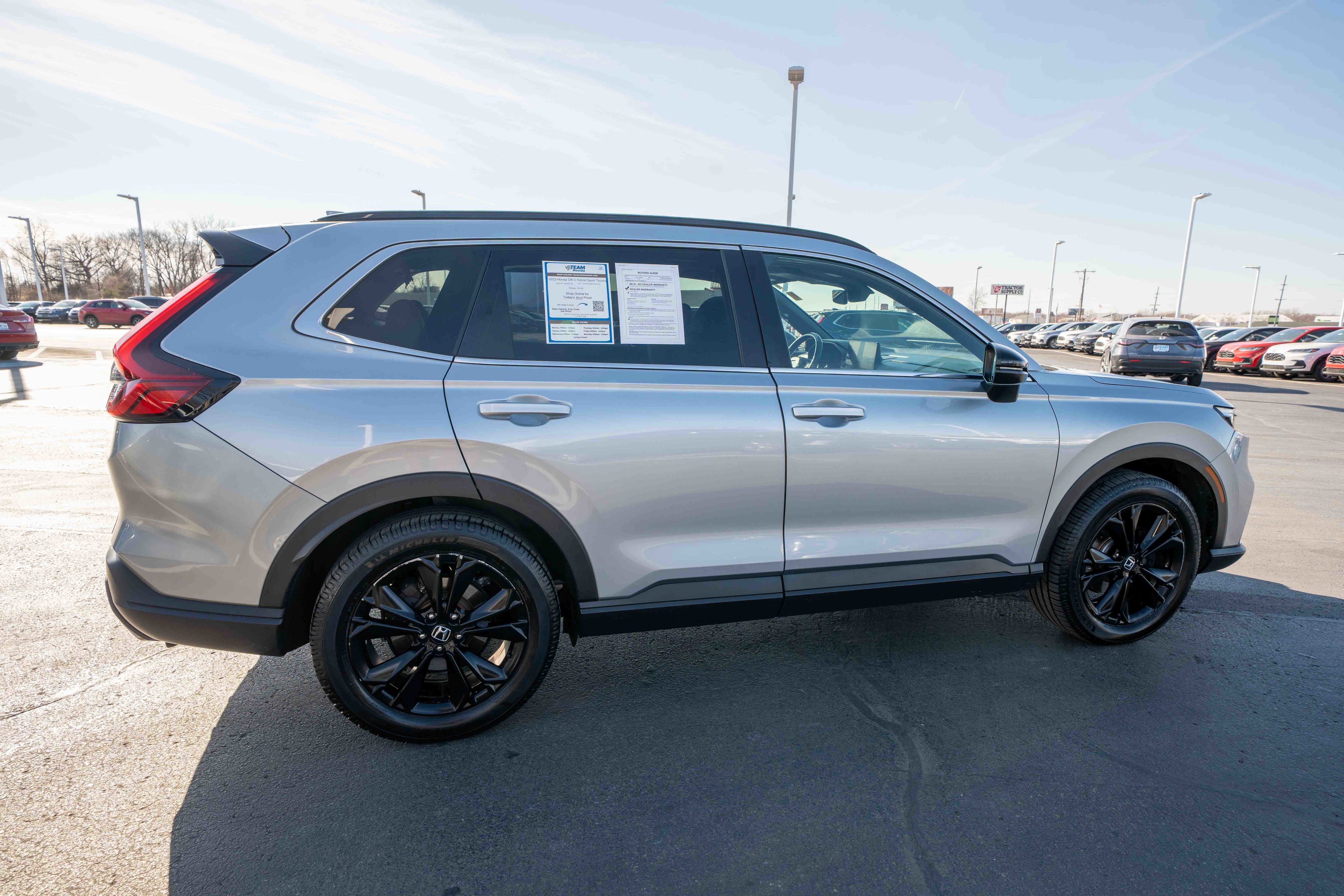 Used 2023 Honda CR-V Sport Touring image 6