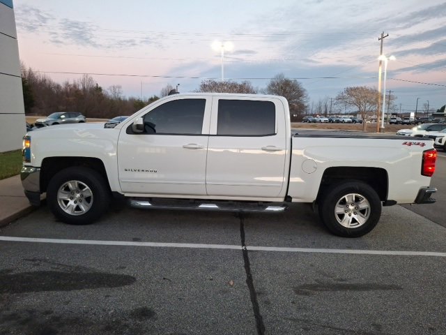 Used 2018 Chevrolet Silverado 1500 LT w/ LT Fleet Convenience Package image 4