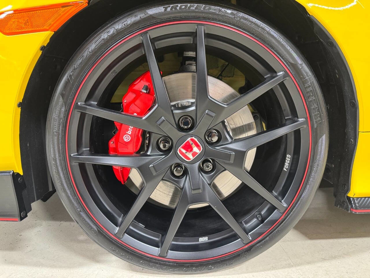 Used 2021 Honda Civic Type R Limited image 28