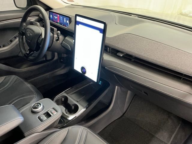 Used 2024 Ford Mustang Mach-E Premium image 18