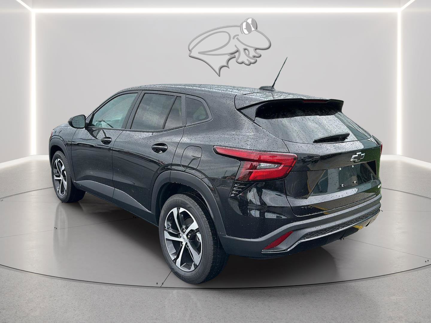 Used 2024 Chevrolet Trax RS w/ Sunroof Package image 3