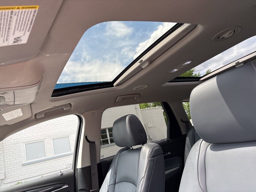 Used 2021 Buick Enclave Premium w/ Sun and Sites Package image 26