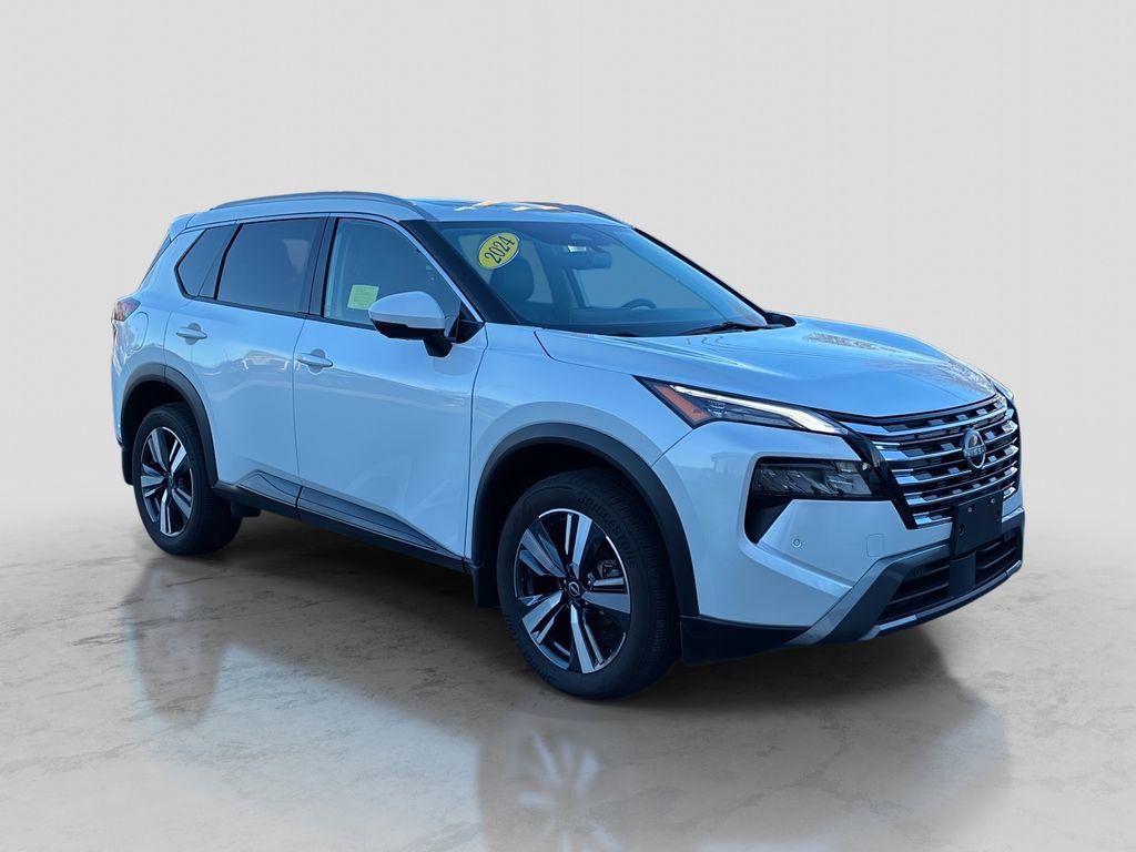 Used 2024 Nissan Rogue SL w/ SL Premium Package image 3