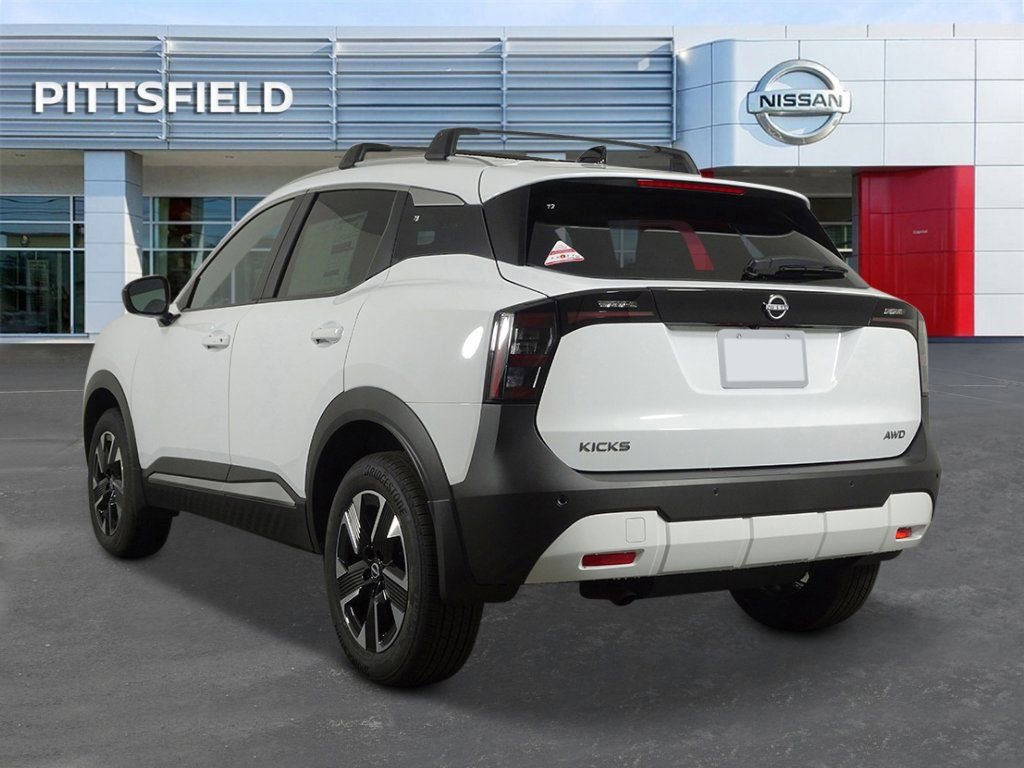 New 2026 Nissan Kicks SV w/ SV Premium Package image 5