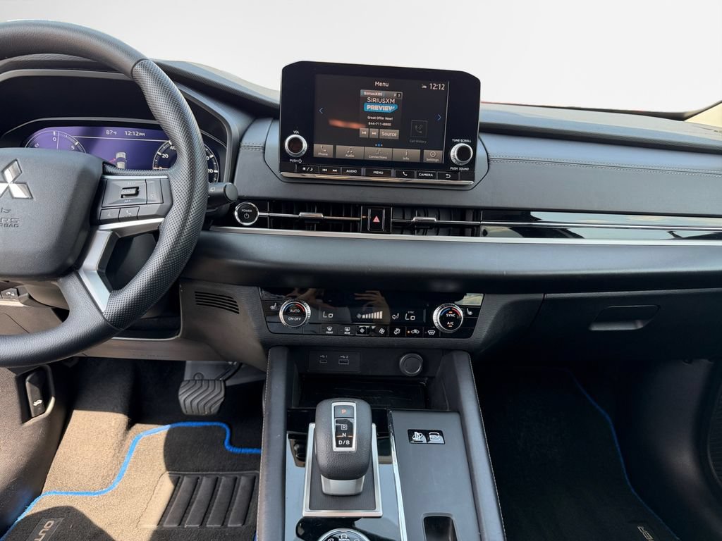 Used 2025 Mitsubishi Outlander ES AWD/4WD image 22