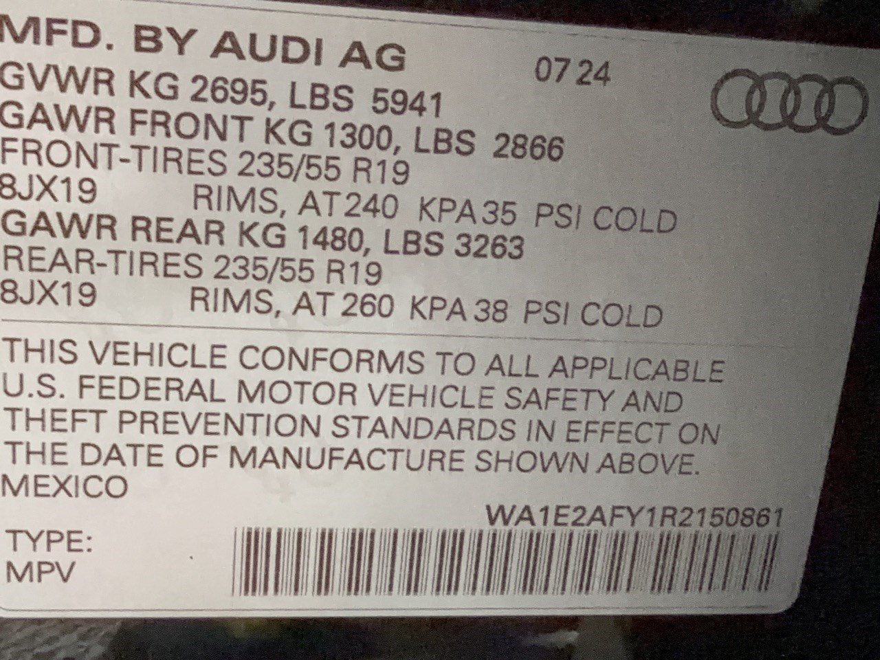 Certified 2024 Audi Q5 e Premium Plus w/ Premium Plus Package AWD/4WD image 32