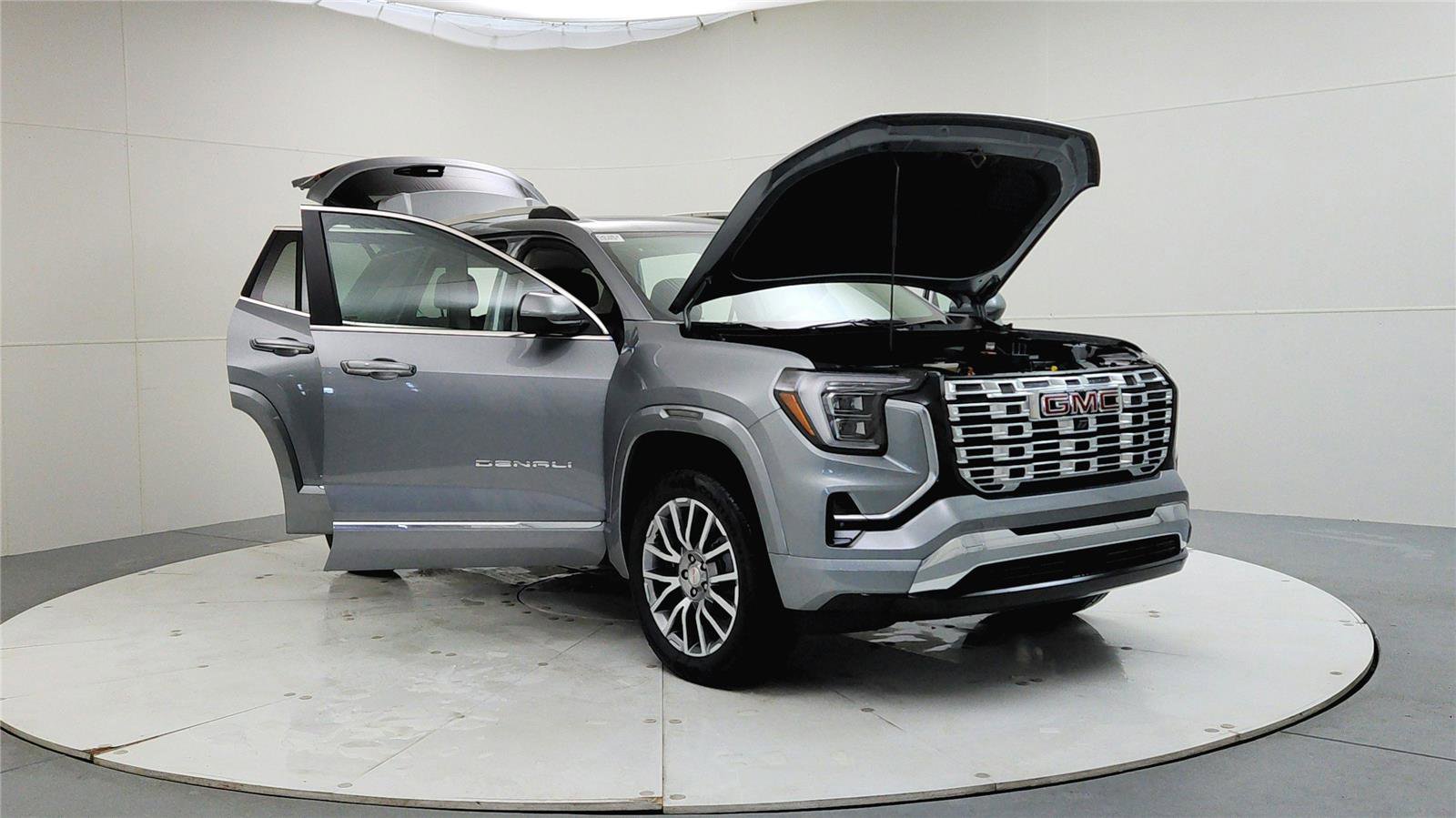 New 2026 GMC Terrain Denali image 9