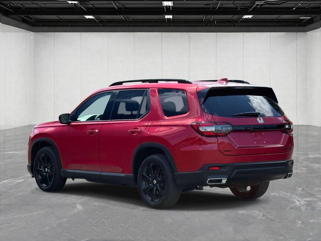 Used 2025 Honda Pilot Black Edition image 7