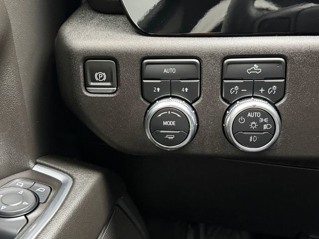 Used 2025 GMC Sierra 1500 Elevation w/ Max Trailering Package AWD/4WD image 18