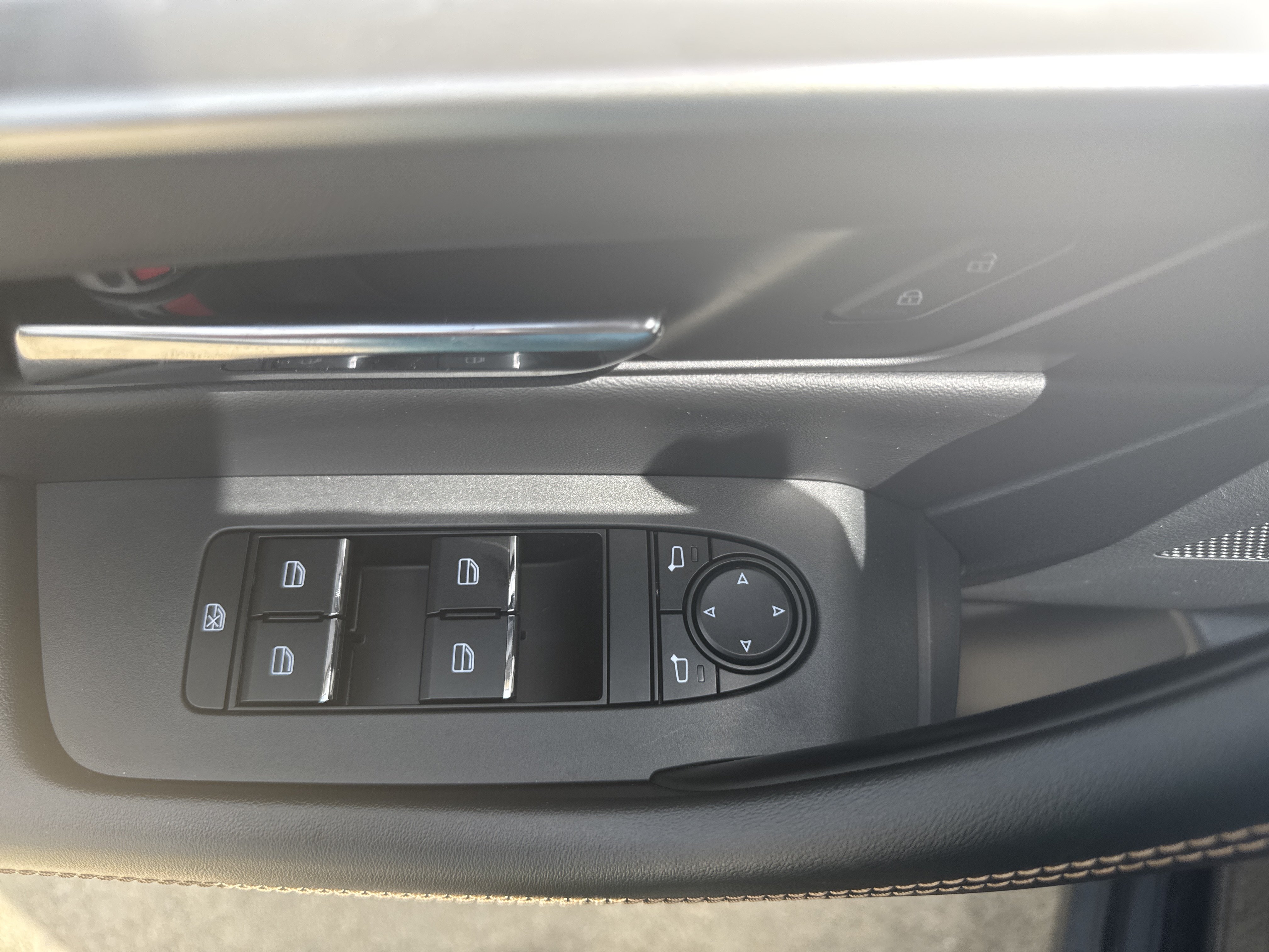 Used 2025 MAZDA CX-90 Plug-In Hybrid w/Premium Sport AWD/4WD image 9