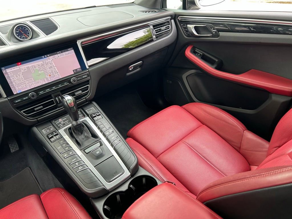 Used 2020 Porsche Macan S AWD/4WD image 11