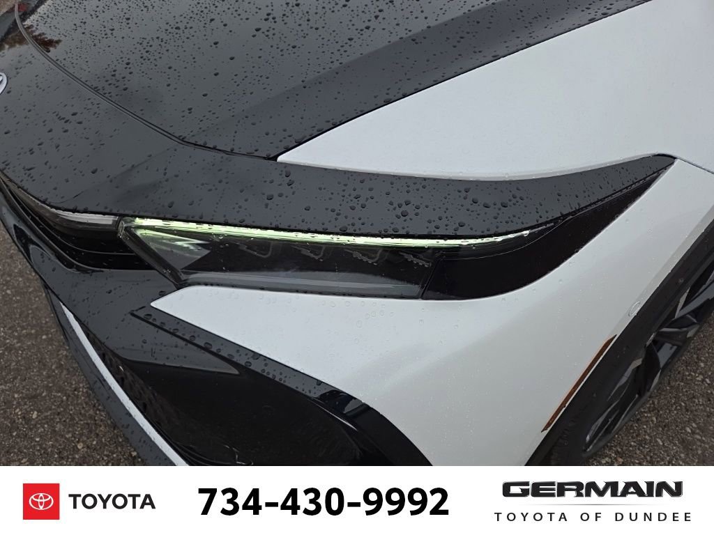 New 2026 Toyota Crown Platinum image 13