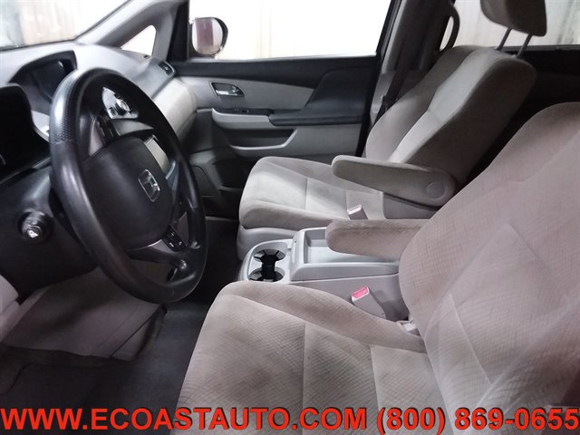 Used 2014 Honda Odyssey EX image 10