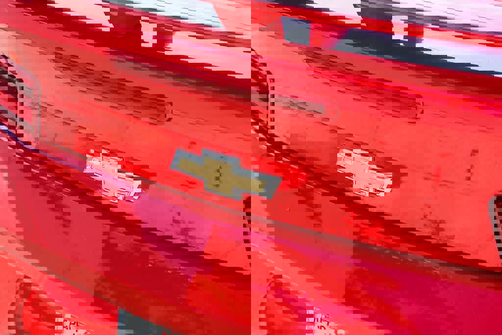 Used 2018 Chevrolet Camaro LT w/ RS Package image 11