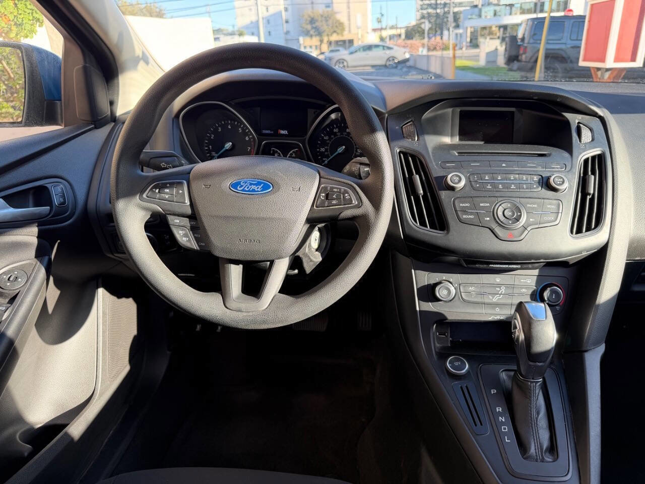 Used 2016 Ford Focus SE image 11