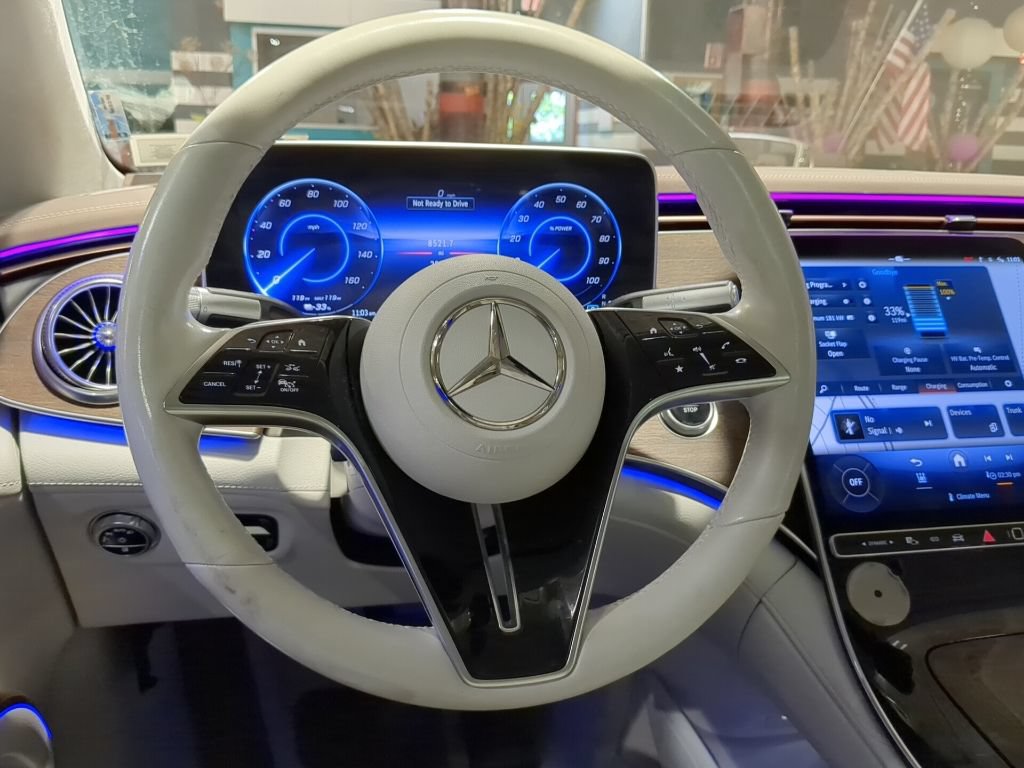 Used 2023 Mercedes-Benz EQS 450+ 4MATIC Sedan image 2