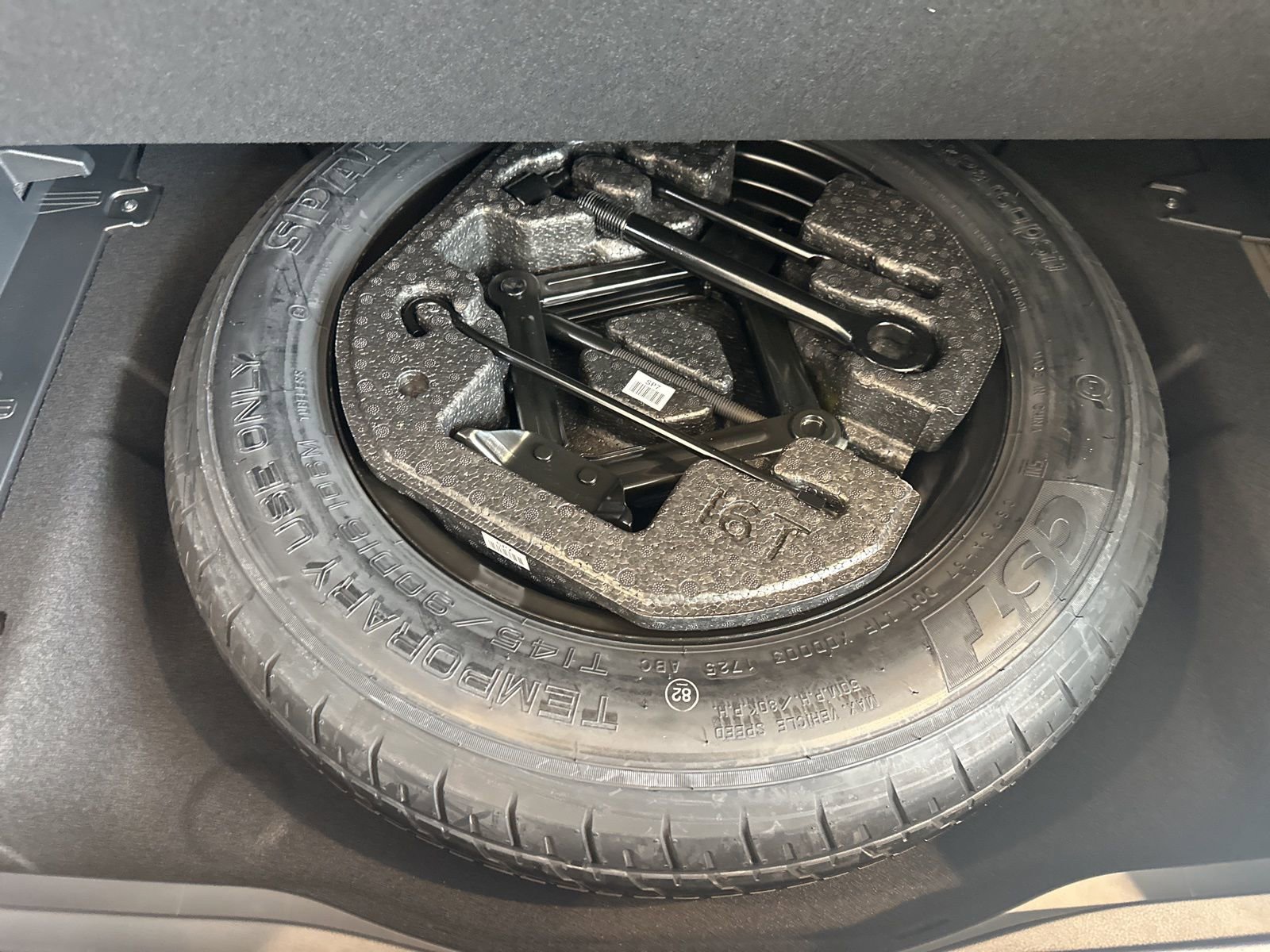 New 2026 Hyundai Kona Limited image 35