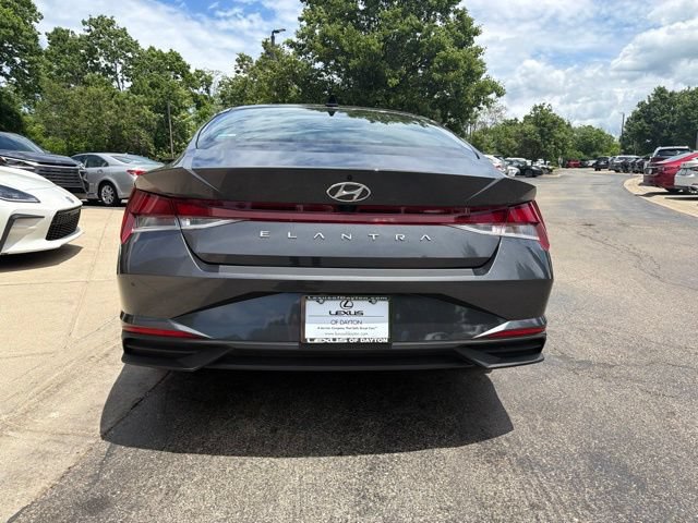 Used 2023 Hyundai Elantra SEL FWD image 6