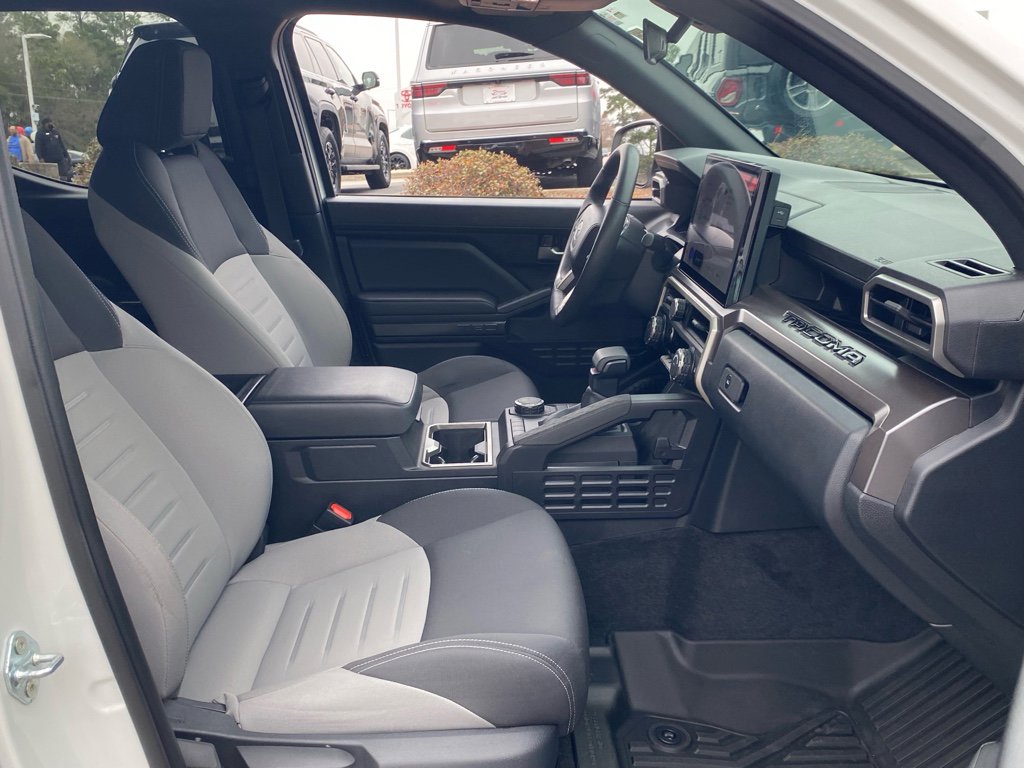 Used 2024 Toyota Tacoma TRD Sport image 13