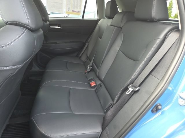 Used 2026 Toyota Corolla Cross XLE FWD image 11