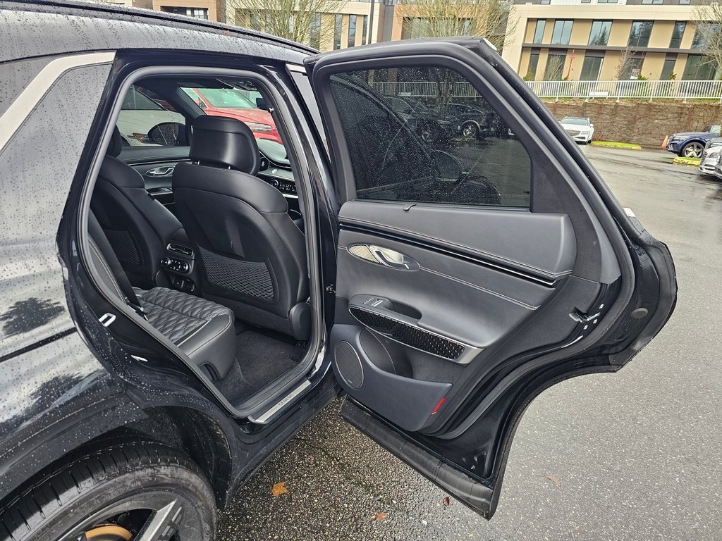Used 2025 Genesis GV70 3.5T Sport w/ Sport Prestige Package image 26