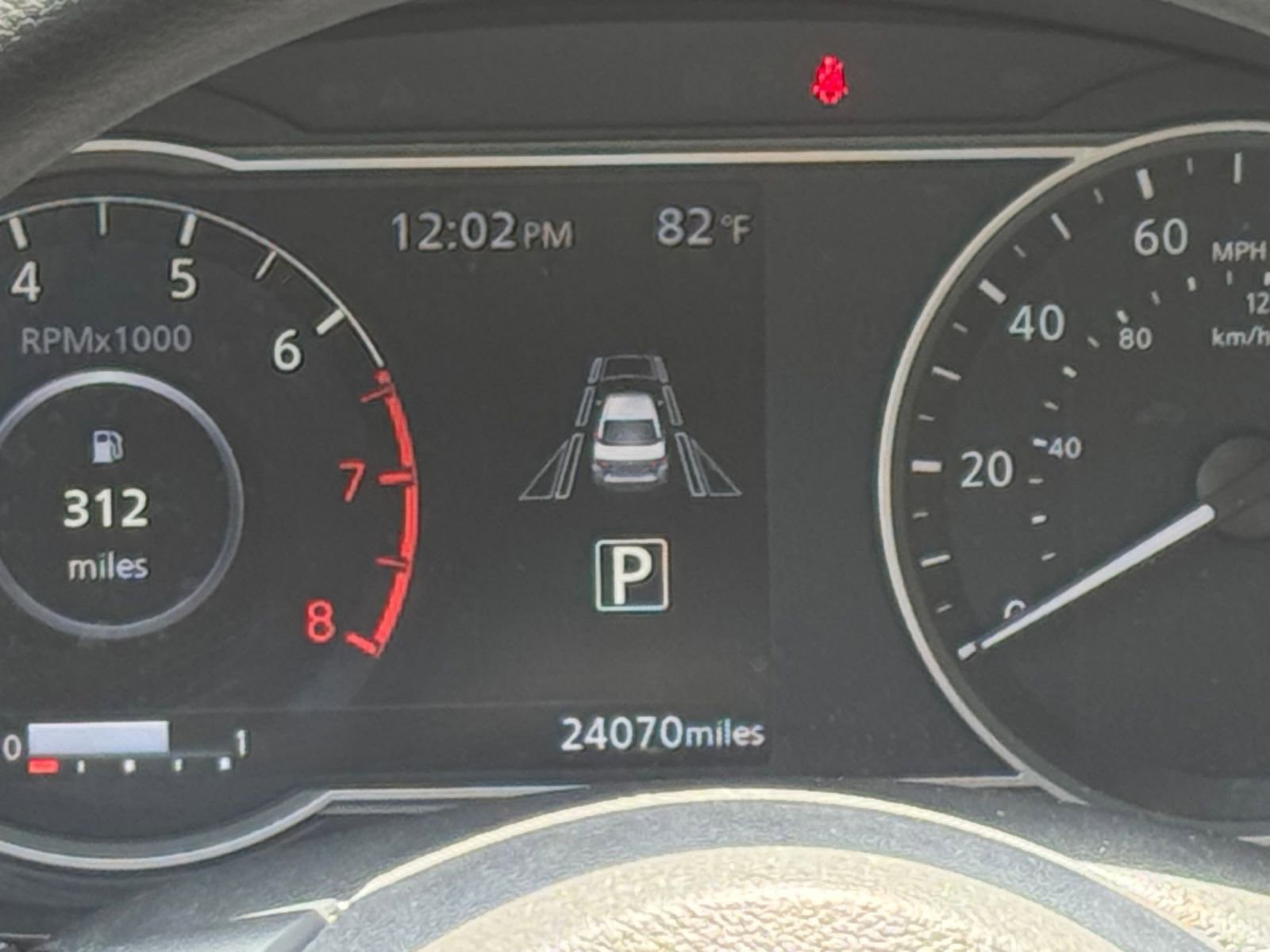 Used 2025 Nissan Versa SV FWD image 39