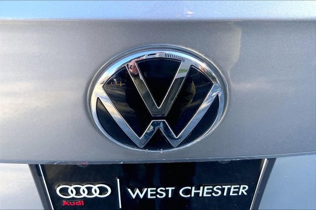 Used 2023 Volkswagen Taos SEL image 32