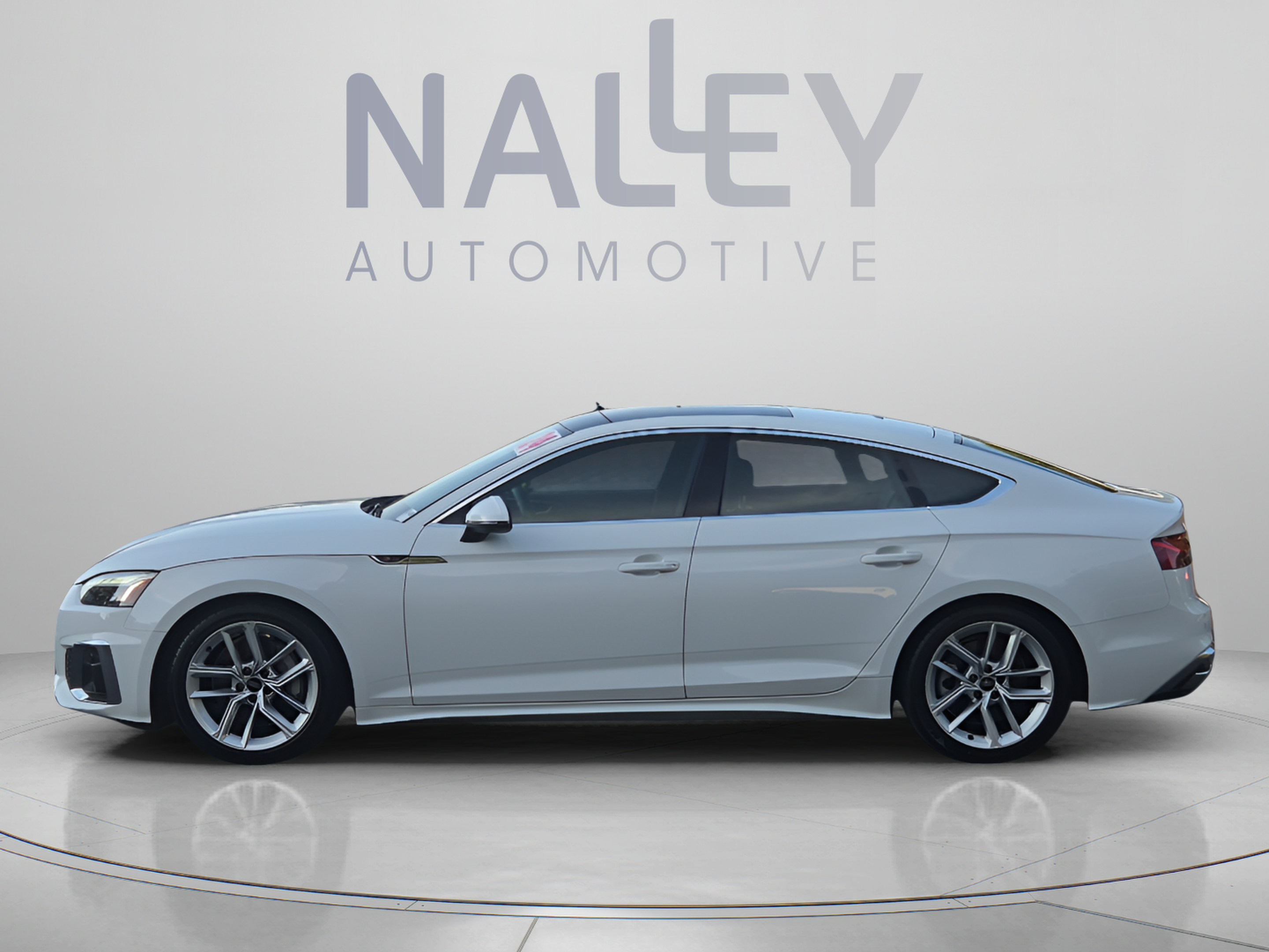 Used 2024 Audi A5 2.0T Premium Plus AWD/4WD image 2
