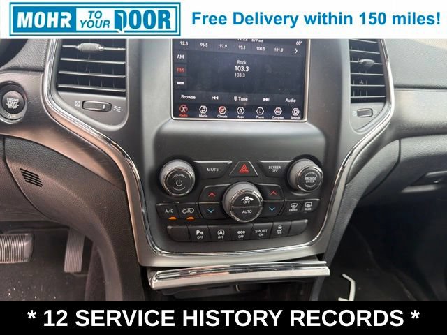 Used 2018 Jeep Grand Cherokee Laredo AWD/4WD image 21