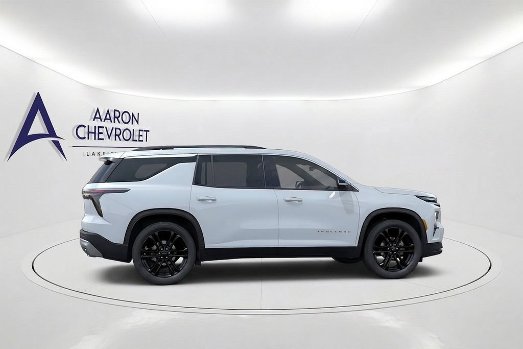 New 2027 Chevrolet Traverse LT FWD image 5