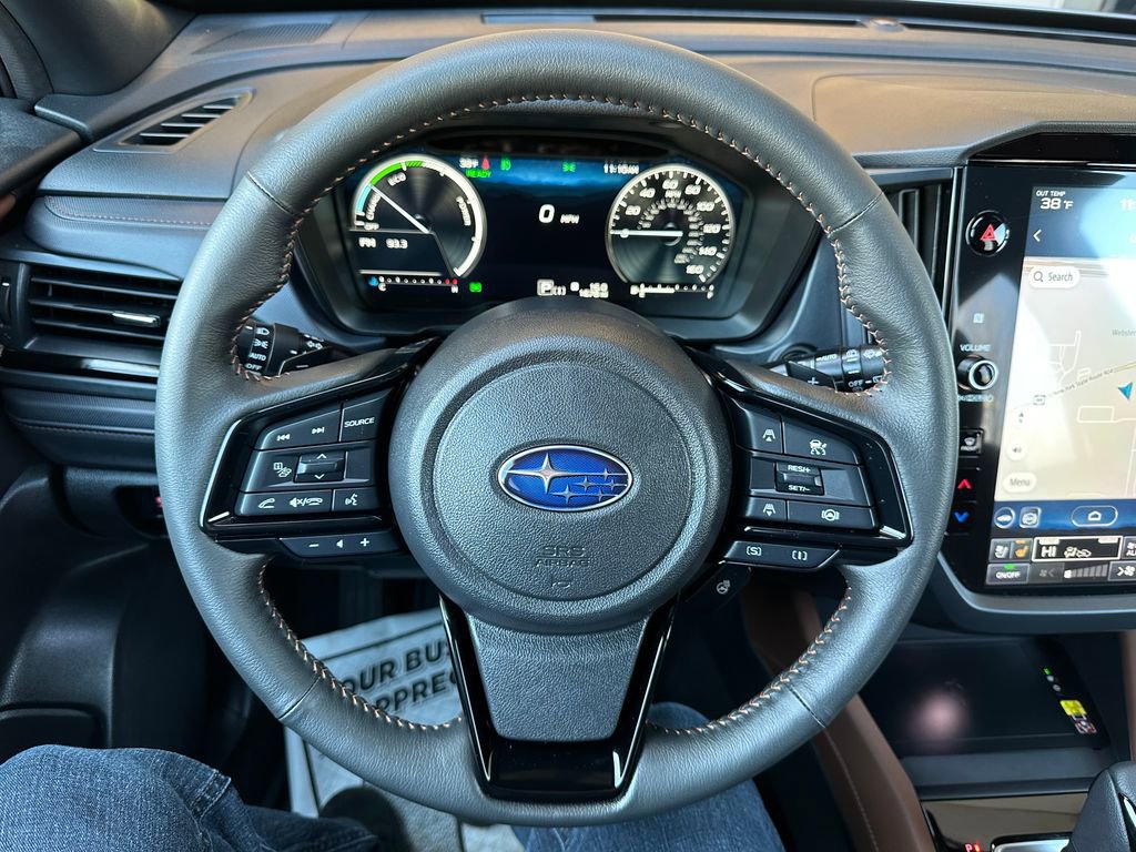 Used 2025 Subaru Forester Touring image 2