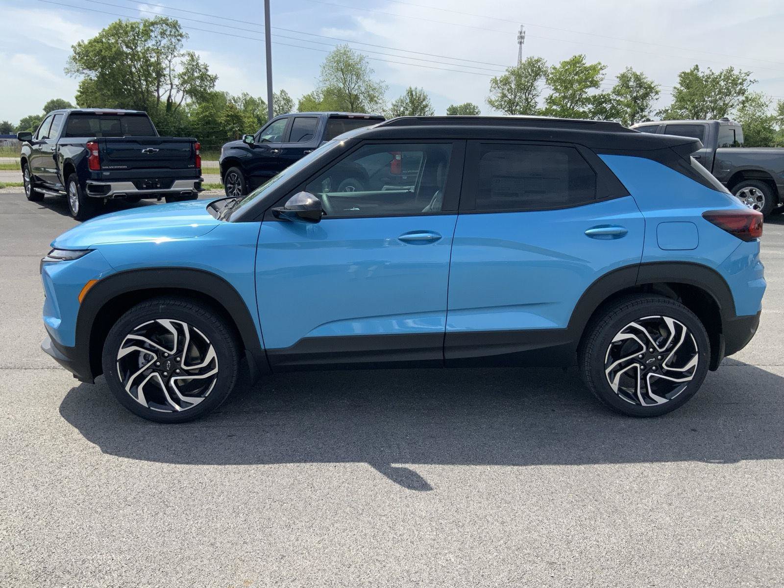 New 2026 Chevrolet TrailBlazer RS w/ Convenience Package AWD/4WD image 8