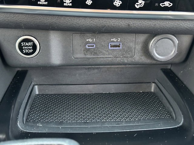 Used 2023 Nissan Rogue SV image 33