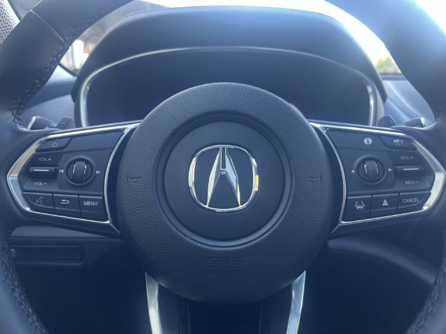 Used 2025 Acura MDX SH-AWD image 19