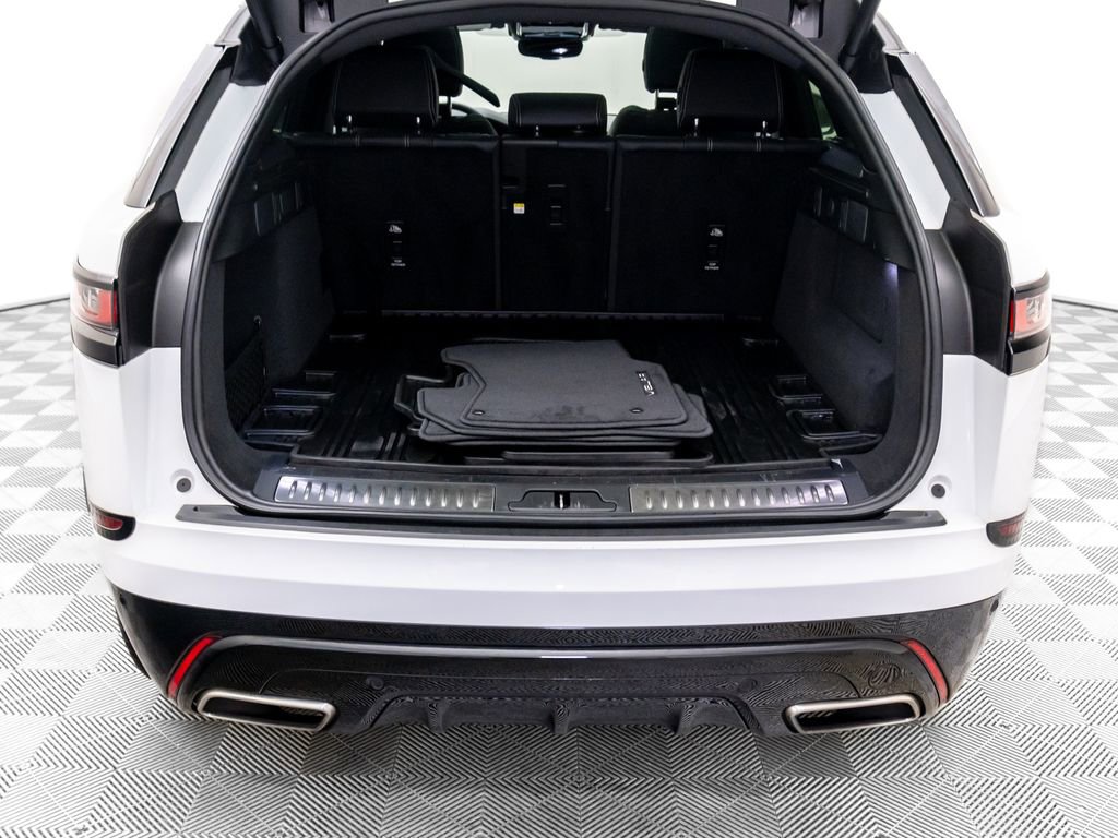 Used 2023 Land Rover Range Rover Velar R-Dynamic S image 33