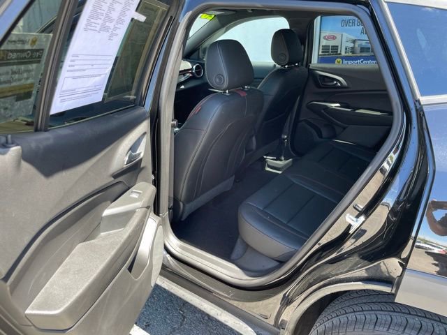 Used 2025 Chevrolet Trax RS w/ Driver Confidence Package FWD image 25