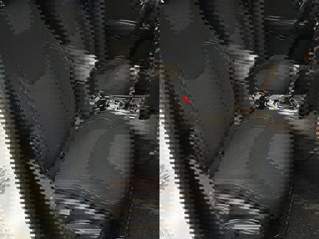 Used 2017 Jeep Cherokee Latitude image 21