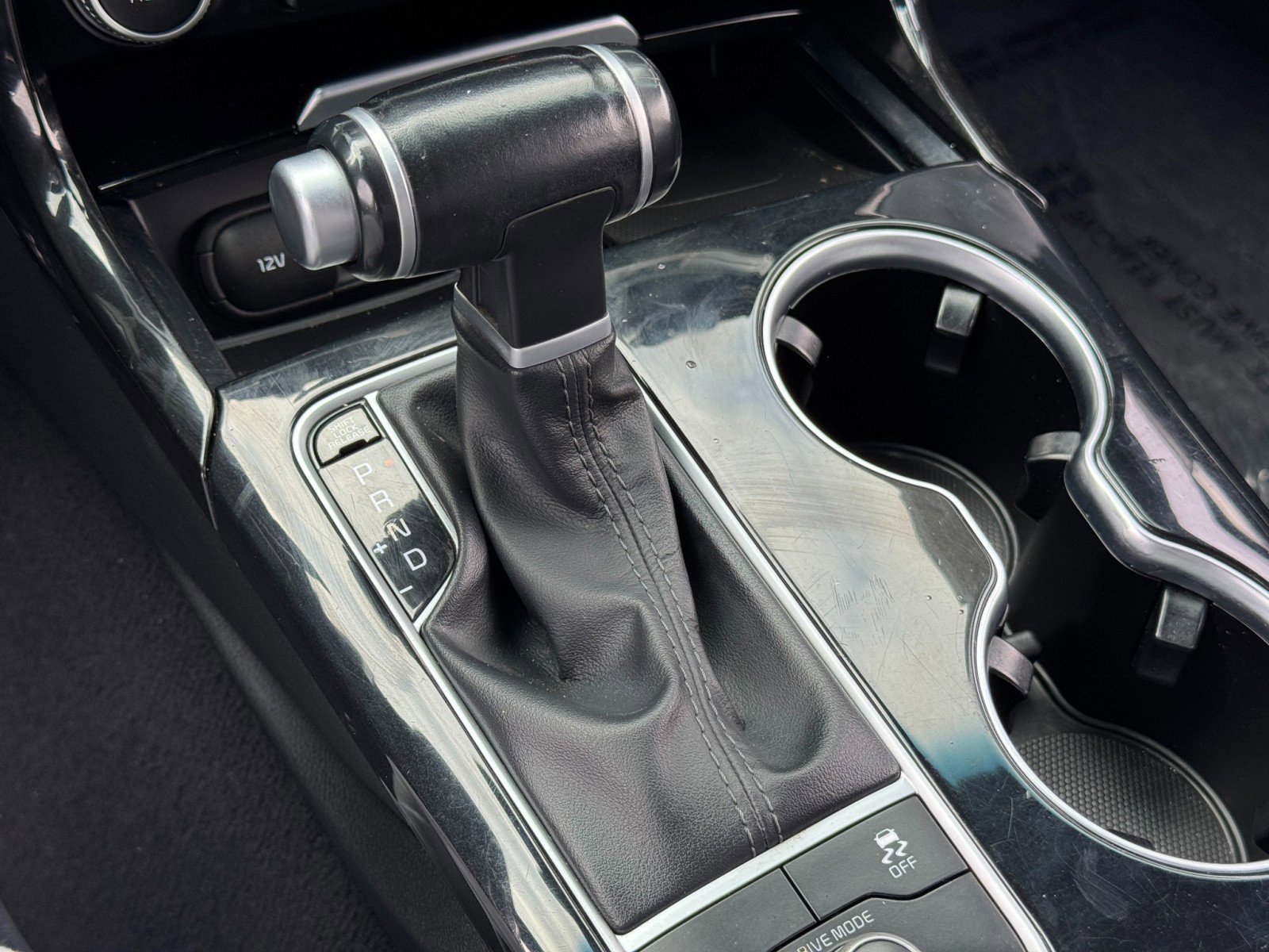 Used 2020 Kia Stinger GT-Line image 26