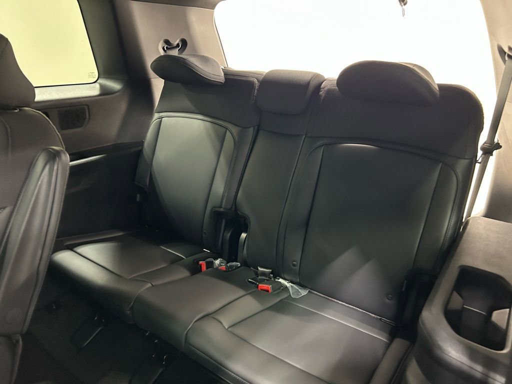 New 2027 Kia Telluride S image 30