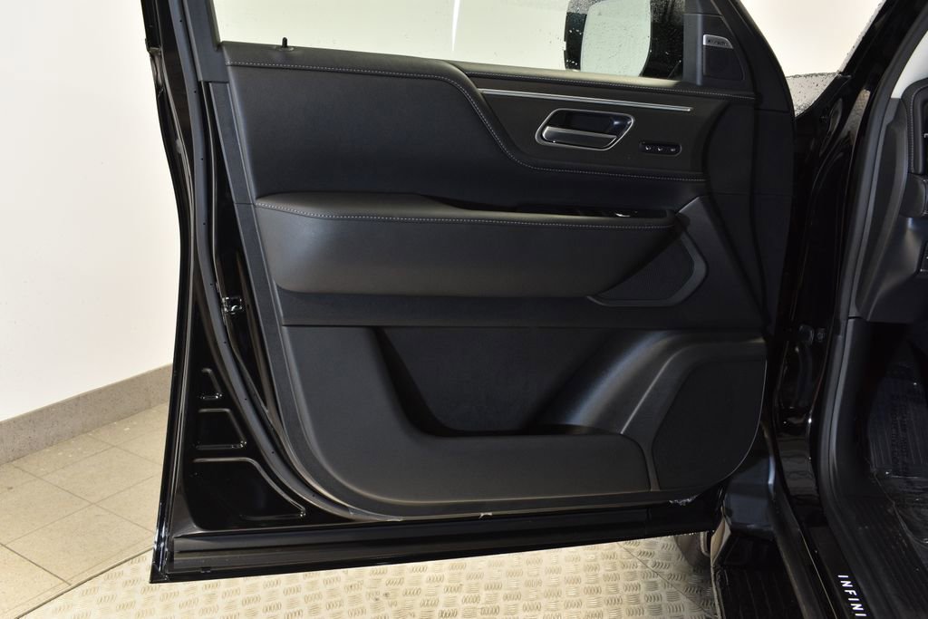 New 2026 INFINITI QX80 Pure w/ Cargo Package image 11