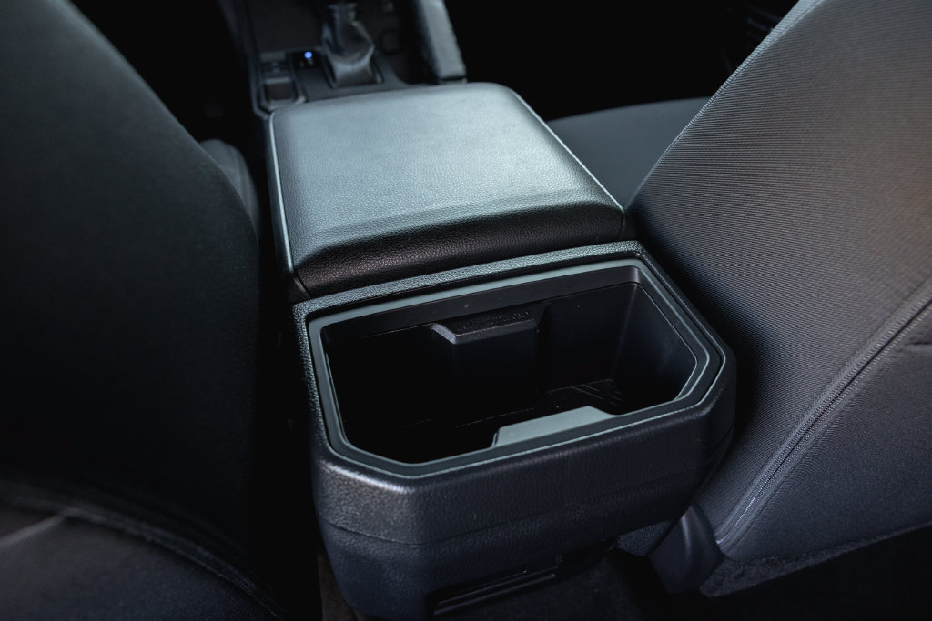 Certified 2025 Toyota Tacoma SR RWD image 27