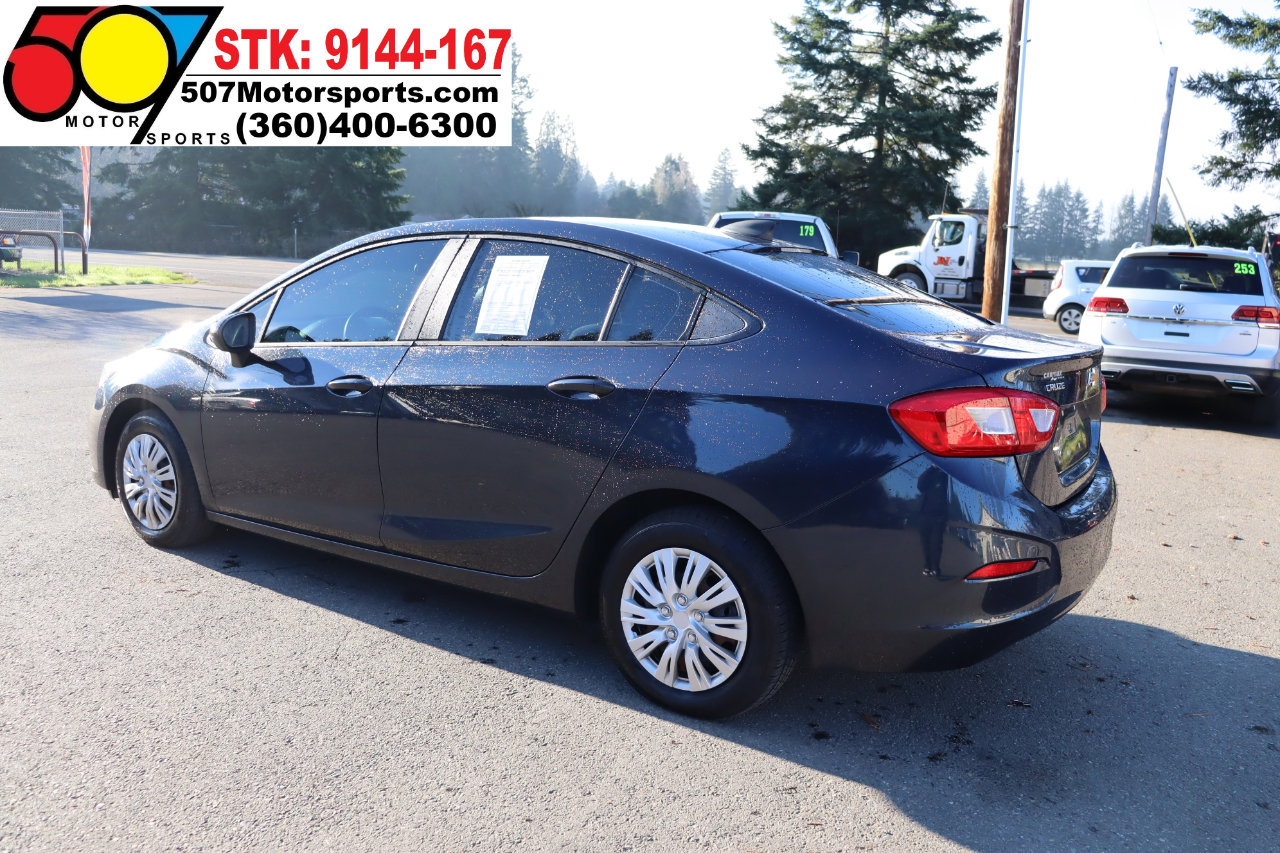 Used 2016 Chevrolet Cruze LS image 5