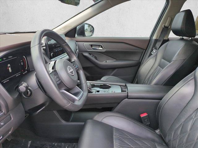 Used 2022 Nissan Rogue Platinum w/ Head-Up Display Package FWD image 17
