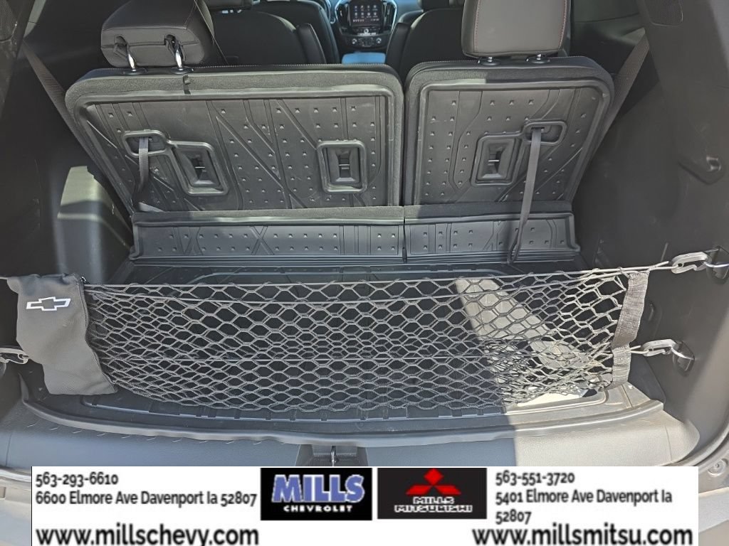 Used 2023 Chevrolet Traverse RS w/ LPO, Floor Liner Package AWD/4WD image 18